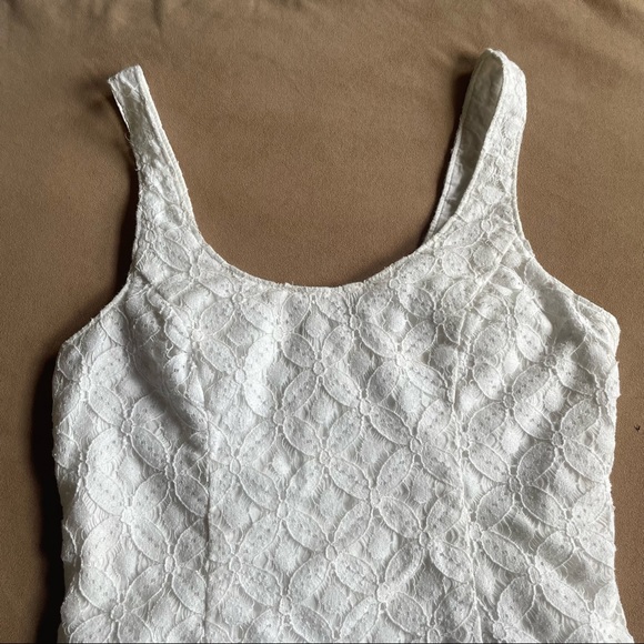 Hollister Lace Bodycon Dress - Off White, Juniors Size 1 - Picture 2 of 7